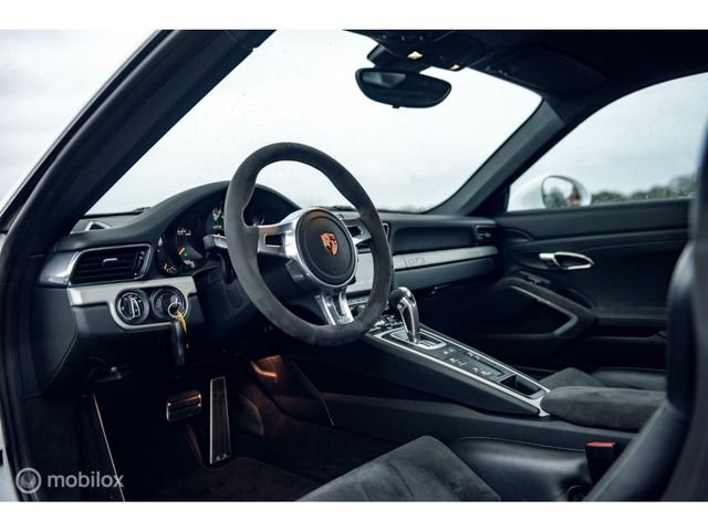 Porsche 911 3.8 GT3 