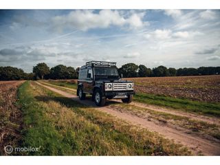 Land Rover Defender Td5 90" Hard Top | Snorkel | Grijs kent.
