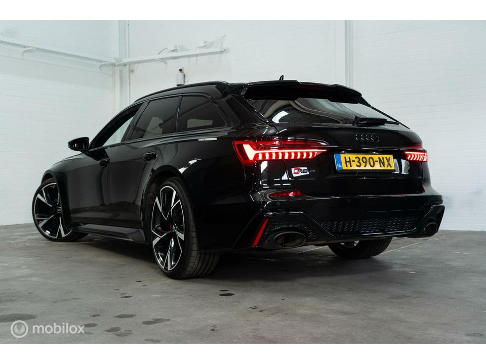 Audi RS6 Avant Quattro | 600 PK | Pano | Keramische remmen