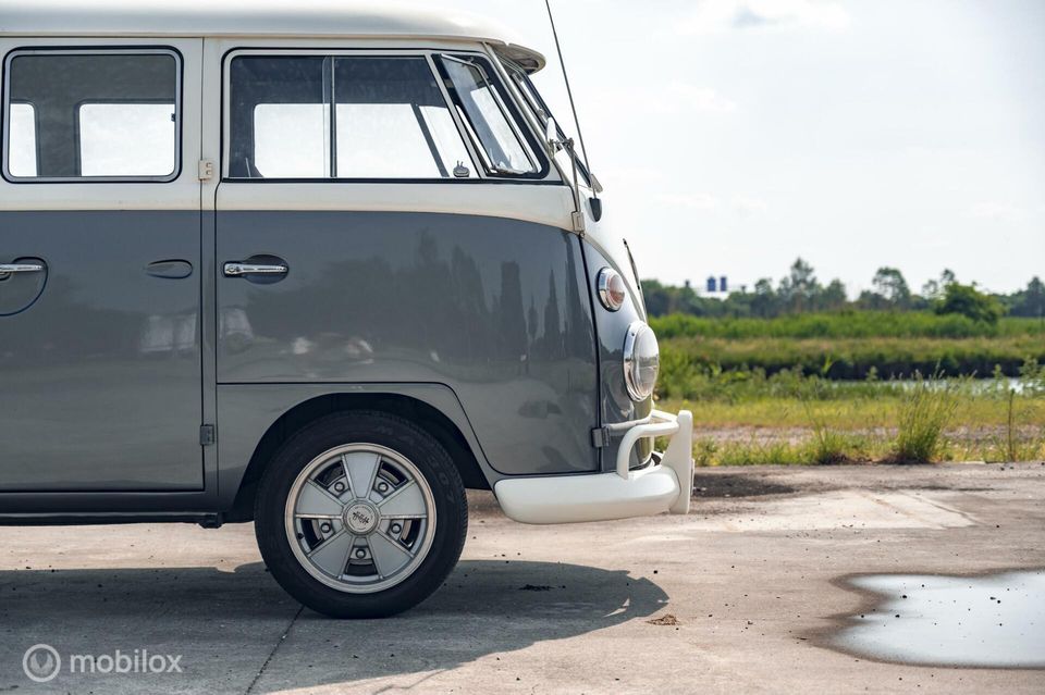 Volkswagen T1 Kombi | Europees geleverd | 8 zitplaatsen 