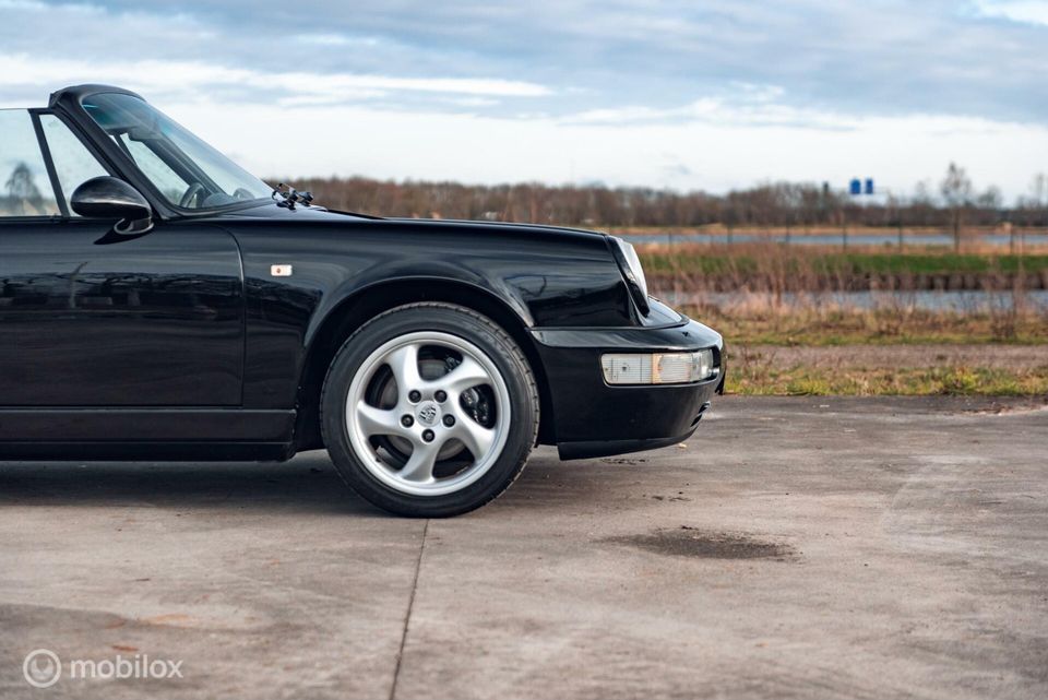 Porsche 911 Cabrio 3.6 Carrera 4