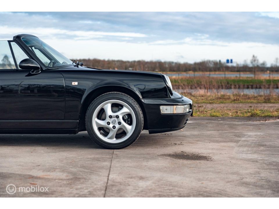 Porsche 911 Cabrio 3.6 Carrera 4