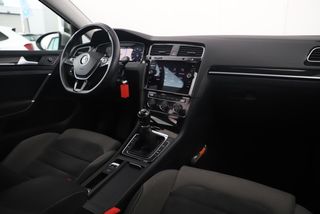 Volkswagen GOLF Variant 1.6 TDI Highline 116PK Virtual Cockpit Full LED Ergocomfort Sportstoelen 17 inch LMV Navigatie Carplay Android Bluetooth PDC Adaptive Cruise Stoelverwarming