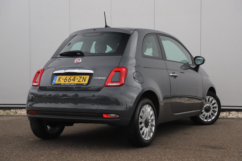 Fiat 500 1.0 Hybrid Cult 69PK Navigatie Airco Radio Bluetooth LMV PDC Zwarte Hemel