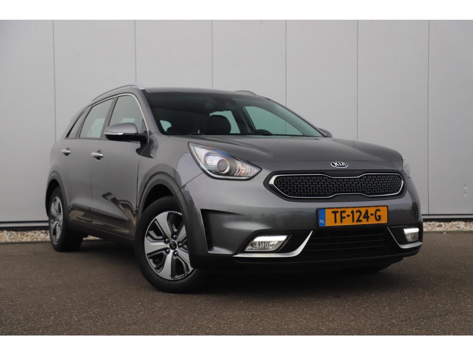 Kia Niro 1.6 GDi Hybrid DynamicLine Automaat Half Leder Navigatie Camera Lane Assist Clima Cruise PDC Carplay Android Bluetooth LED