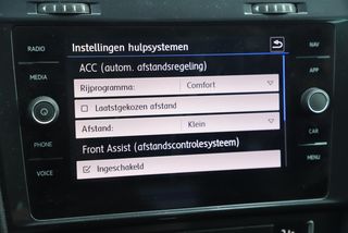 Volkswagen Golf 1.0 TSI Comfortline Business Automaat Navigatie Adaptive Cruise Clima PDC Carplay Android Auto Getint Glas LMV Bluetooth