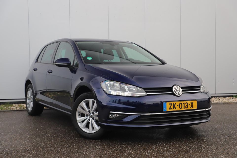 Volkswagen Golf 1.0 TSI Comfortline Business Automaat Navigatie Adaptive Cruise Clima PDC Carplay Android Auto Getint Glas LMV Bluetooth