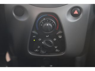 Peugeot 108 1.0 e-VTi Active Radio Airco Bluetooth Elektrische Ramen