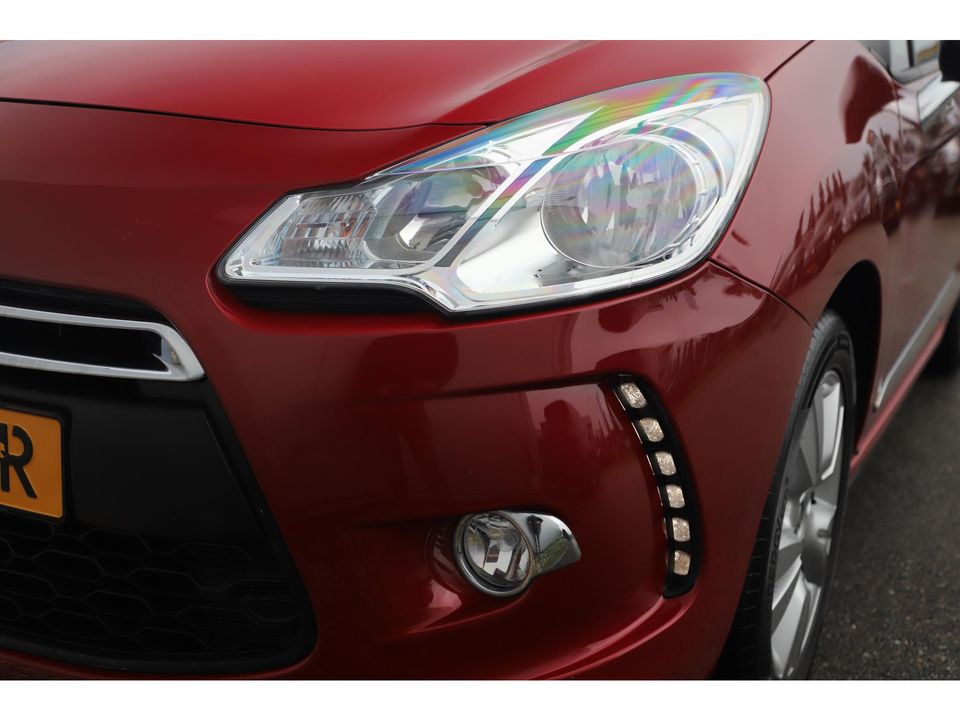 Citroën DS3 Cabrio 1.2 VTi So Chic Stoelverwarming Radio Clima Cruise PDC LMV Schuifdak