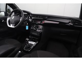 Citroën DS3 Cabrio 1.2 VTi So Chic Stoelverwarming Radio Clima Cruise PDC LMV Schuifdak