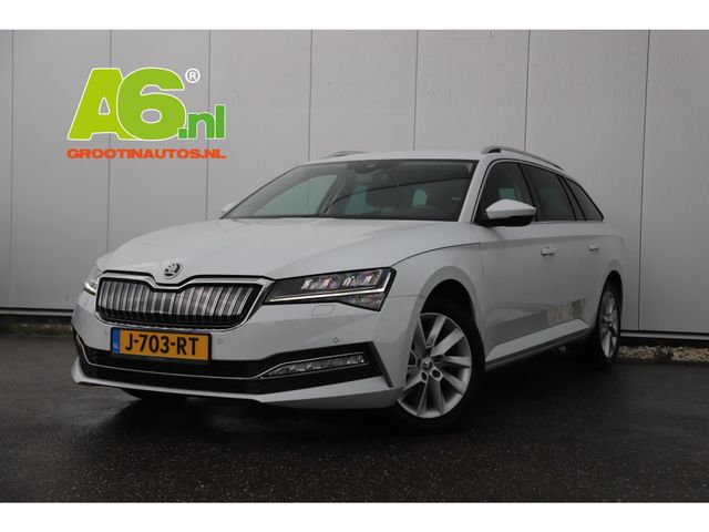 Škoda Superb Combi 1.4 TSI iV Business Edition Plus Trekhaak Virtual Display Memory Stoelen Navi Clima Camera ACC Lane Assist Hybrid Keyless Sfeerverlichting LED Stoelverwarming