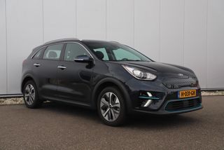 Kia e-Niro DynamicLine 64 kWh Automaat Half Leder Keyless Navigatie Achteruitrijcamera Clima Adaptive Cruise Lane Assist PDC