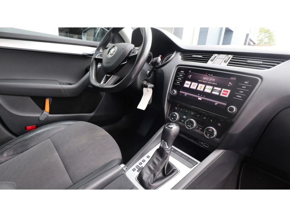 Škoda Octavia Combi 1.0 TSI Grt Amb. Bns | Leder | DAB | Media | Led | Nwe Type