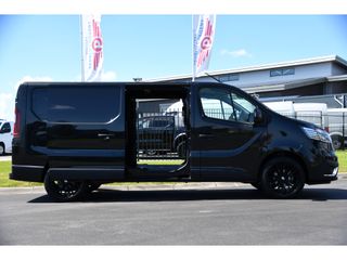 Renault Trafic 2.0 dCi 130 T30 L2H1 Luxe Black Edition Camera, Cruise, 2 x Schuifdeur, Carplay, Multimedia, 130PK,