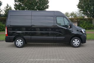 Renault Master T35 2.3 180PK Grand Confort L2H2 Climate Navi Camera Cruise Trekhaak!! NR. 133