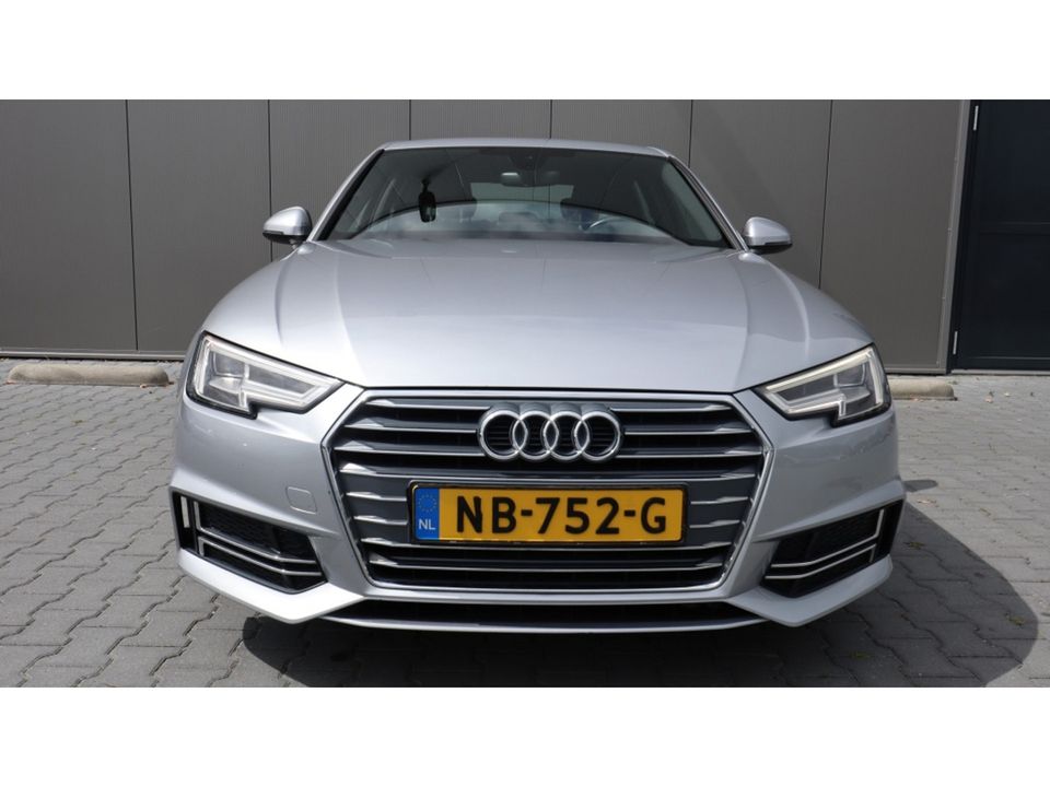 Audi A4 Limousine 1.4 TFSI Sport | 2x S line | 19 inch | Led | Media | Int verlich