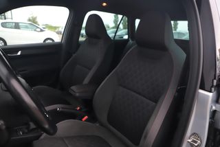 Škoda Fabia Combi 1.0 TSI Sport 95PK RS Stoelen Navigatie Airco Keyless Cruise 16 inch LMV PDC Getint Glas Zwarte Hemel