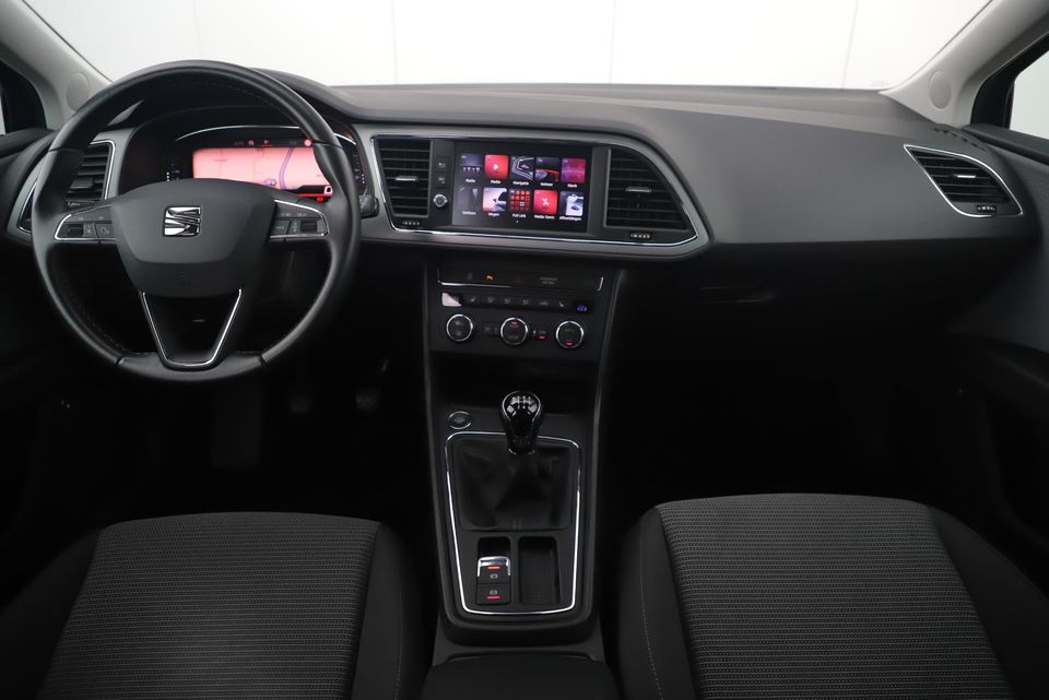 SEAT Leon 1.0 TSI Style Ultimate Edition Beats 116PK Virtual Cockpit Full LED 17 inch Navigatie Achteruitrijcamera Clima Keyless Stoelverwarming Lane Assist