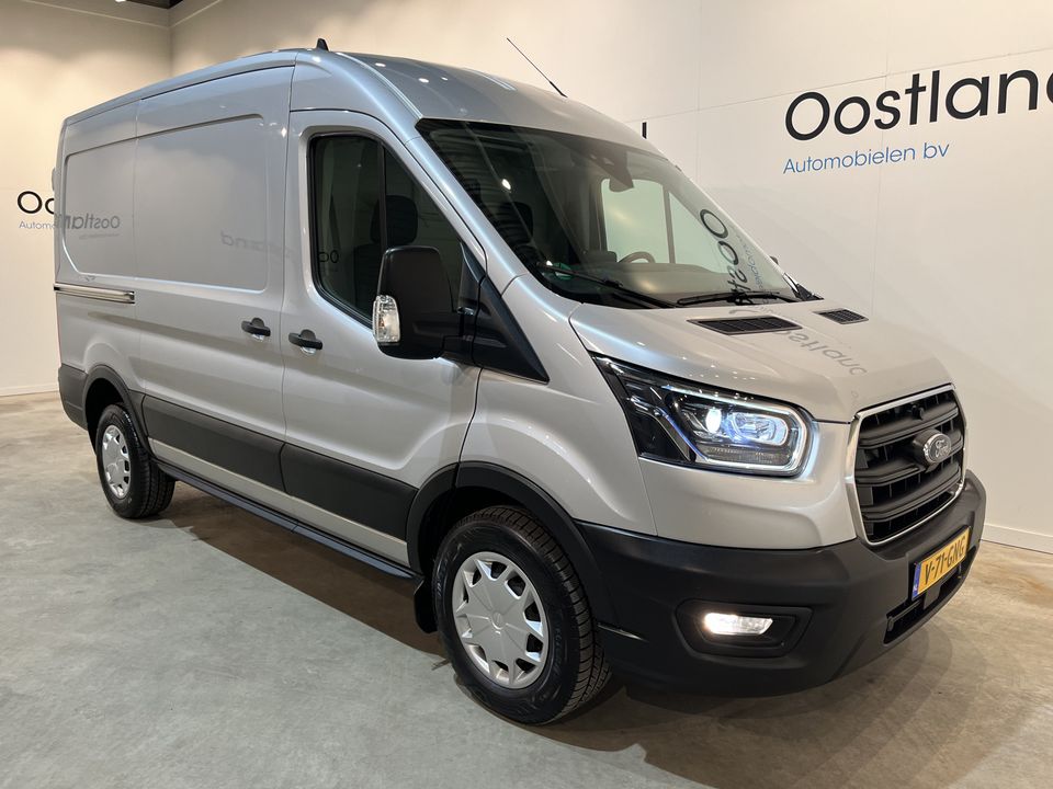 Ford Transit 2.0 TDCI L2H2 Trend 130 PK Automaat / Euro 6 / Airco / Camera / Cruise Control / Navigatie / CarPlay / Xenon / 89.500 KM !!