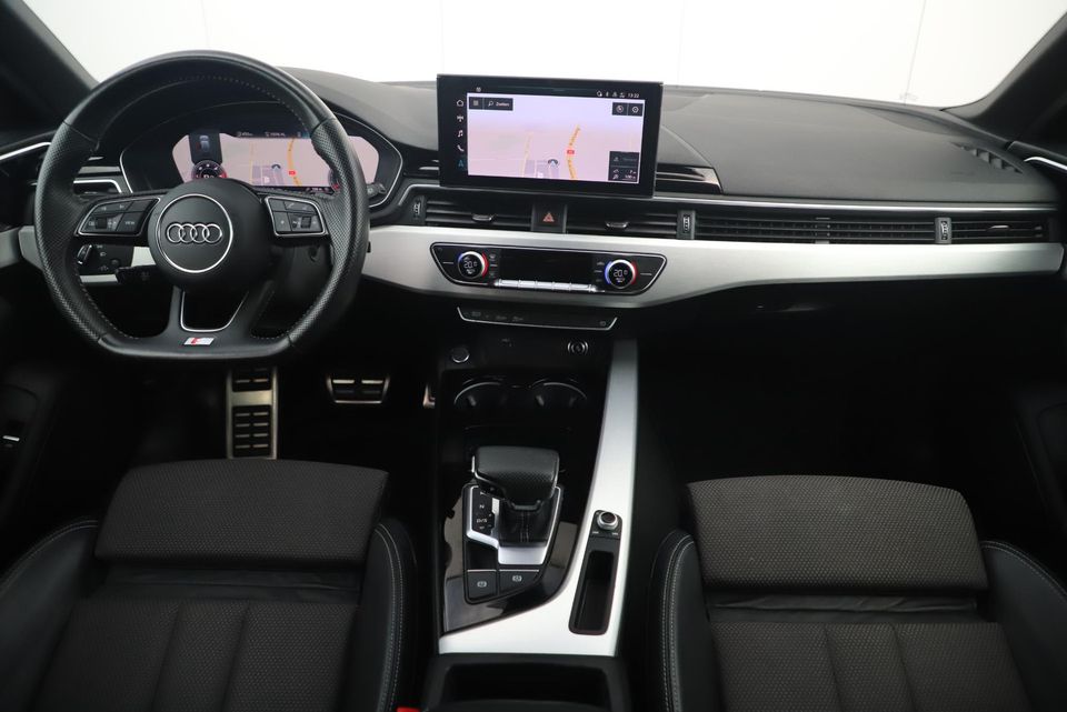 Audi A4 Avant 35 TDI S-Line Sport 164PK Automaat Trekhaak Half Leder Virtual Cockpit Ambianceverlichting Groot Navigatie Draadloos Carplay Android Elektrische Achterklep Clima Cruise PDC 18 inch LMV