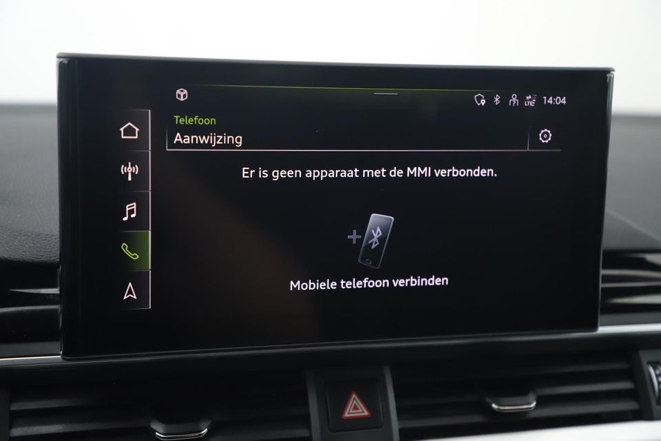 Audi A4 Avant 35 TDI S-Line Sport 164PK Automaat Trekhaak Half Leder Virtual Cockpit Ambianceverlichting Groot Navigatie Draadloos Carplay Android Elektrische Achterklep Clima Cruise PDC 18 inch LMV