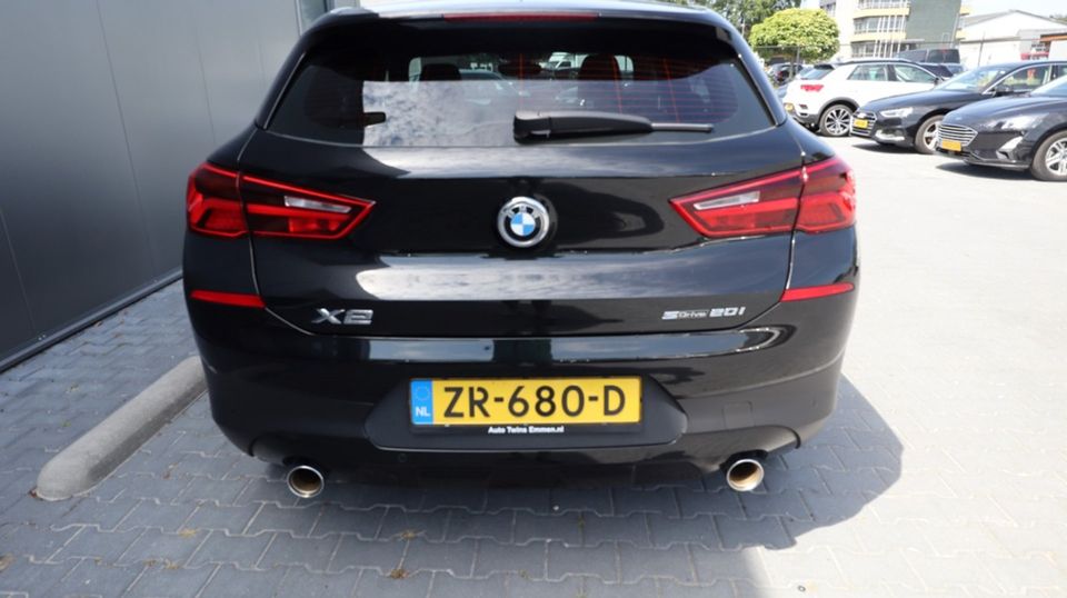 BMW X2 sDrive20i Hi.Ex.Ed. | Head up | Leder | 19 Inch | Media