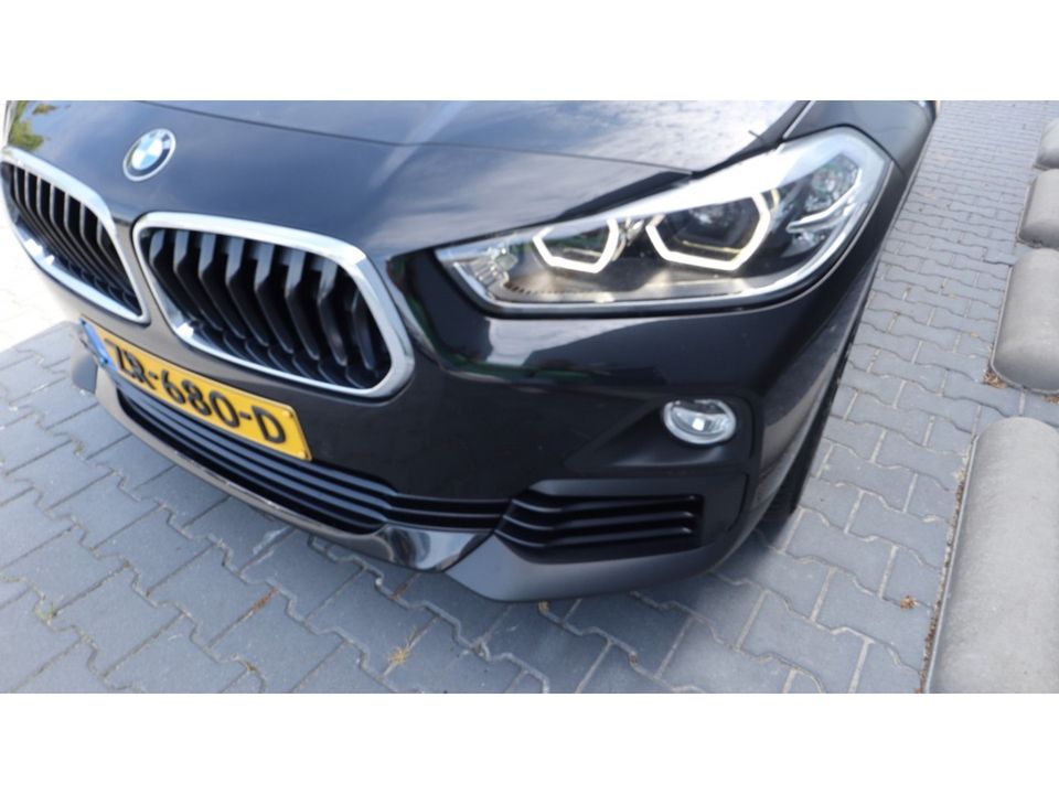 BMW X2 sDrive20i Hi.Ex.Ed. | Head up | Leder | 19 Inch | Media VERKOCHT