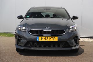 Kia ProCeed 1.4 T-GDI GT-Line 140PK Automaat Panoramadak Half Leder Trekhaak Navigatie Achteruitrijcamera Clima Stuur & Stoelverwarming Full LED Keyless Entry