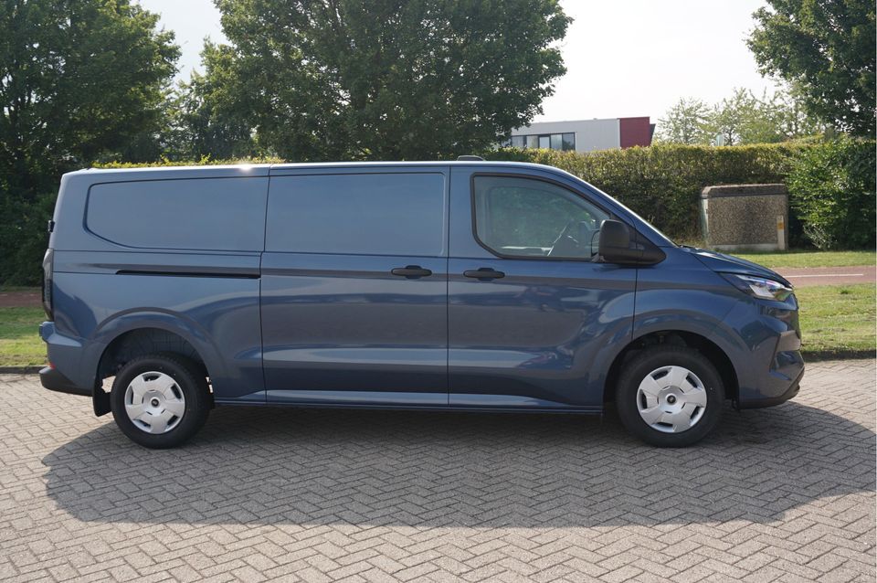 Ford Transit Custom 300L 170PK Trend MY2024 AUT 13" Sync Navi, Camera, Adap Cruise!! NR. 945