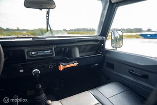 Land Rover Defender Td5 90" Hard Top | Snorkel | Grijs kent.