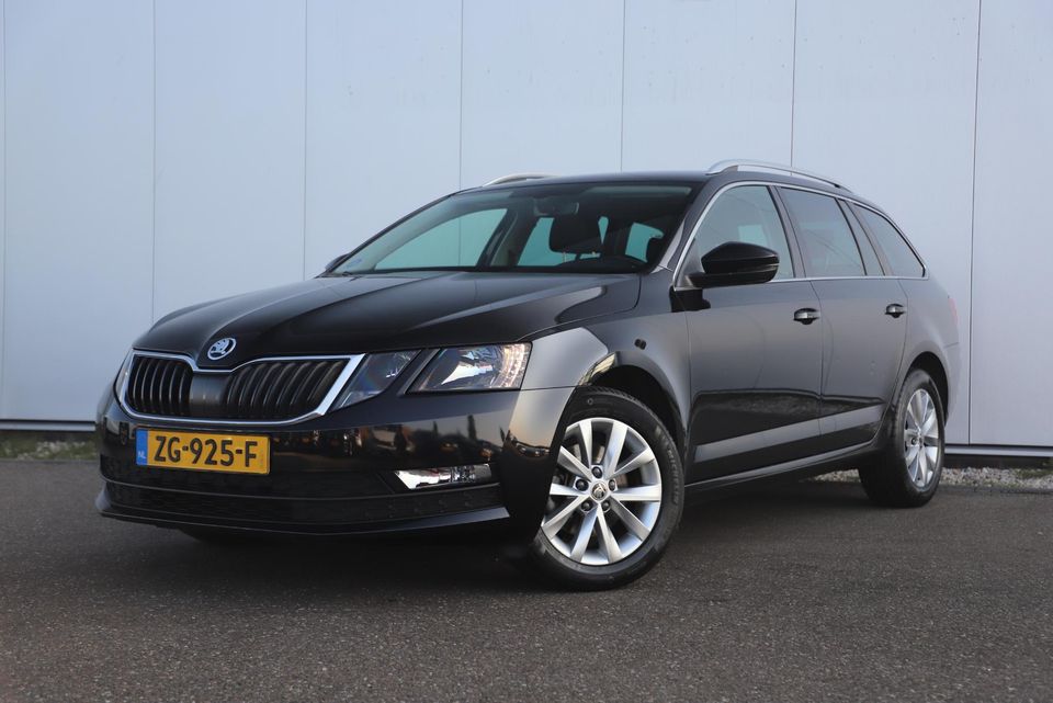 Škoda Octavia Combi 1.0 TSI Greentech Ambition Business DSG Automaat 116PK Sportstuur Navigatie Carplay Android Cruise Clima 16 inch LMV PDC Bluetooth