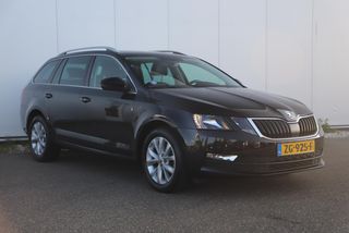 Škoda Octavia Combi 1.0 TSI Greentech Ambition Business DSG Automaat 116PK Sportstuur Navigatie Carplay Android Cruise Clima 16 inch LMV PDC Bluetooth