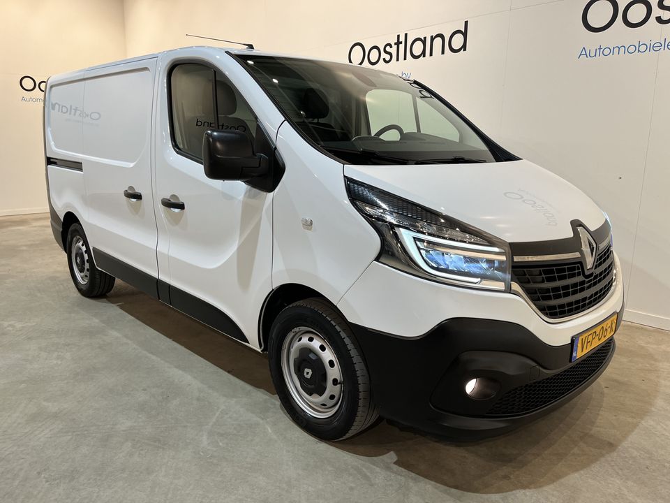 Renault Trafic 2.0 dCi 145 PK L1H1 / Euro 6 / Airco / Camera / Cruise Control / Navigatie / CarPlay / LED