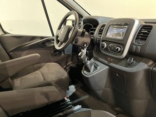 Renault Trafic 2.0 dCi 145 PK L1H1 / Euro 6 / Airco / Camera / Cruise Control / Navigatie / CarPlay / LED