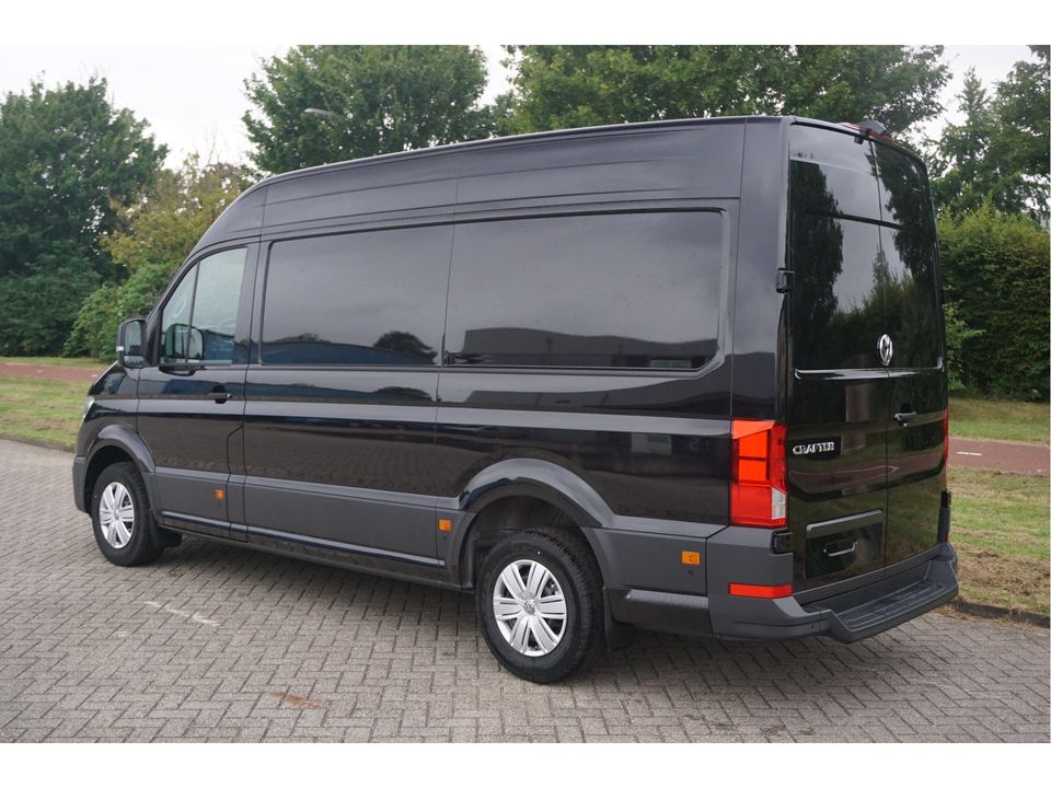 Volkswagen Crafter 35 177PK L3H3 AUT BPM VRIJ!! Navi, Cam, Adap. Cruise, LED!! NR. 220