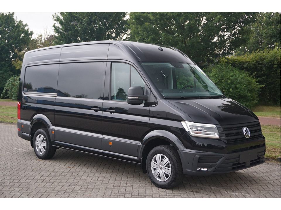 Volkswagen Crafter 35 177PK L3H3 AUT BPM VRIJ!! Navi, Cam, Adap. Cruise, LED!! NR. 220