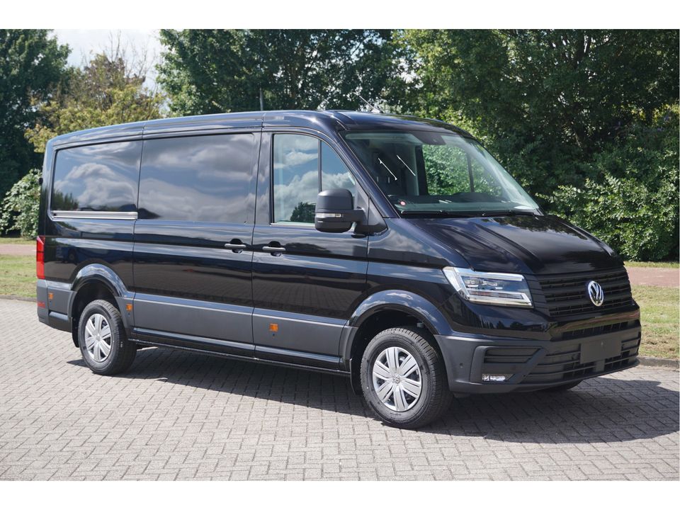 Volkswagen Crafter 35 177PK L3H2 AUT BPM VRIJ!! Navi, Cam, ACC, LED!! NR. 218