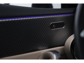 Mercedes-Benz A-Klasse 180 Luxury Line Automaat Night Pakket Panoramadak Widescreen Sfeerverlichting Navigatie Achteruitrijcamera Vol Lederen Sportstoelen LED Stoelverwarming