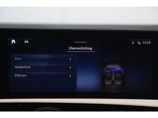 Mercedes-Benz A-Klasse 180 Luxury Line Automaat Night Pakket Panoramadak Widescreen Sfeerverlichting Navigatie Achteruitrijcamera Vol Lederen Sportstoelen LED Stoelverwarming