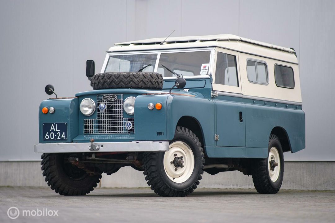 Land Rover 109 series 2a 11 2 1/4 METAL TOP 1961