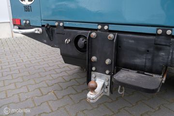 Land Rover 109 series 2a 11 2 1/4 METAL TOP 1961