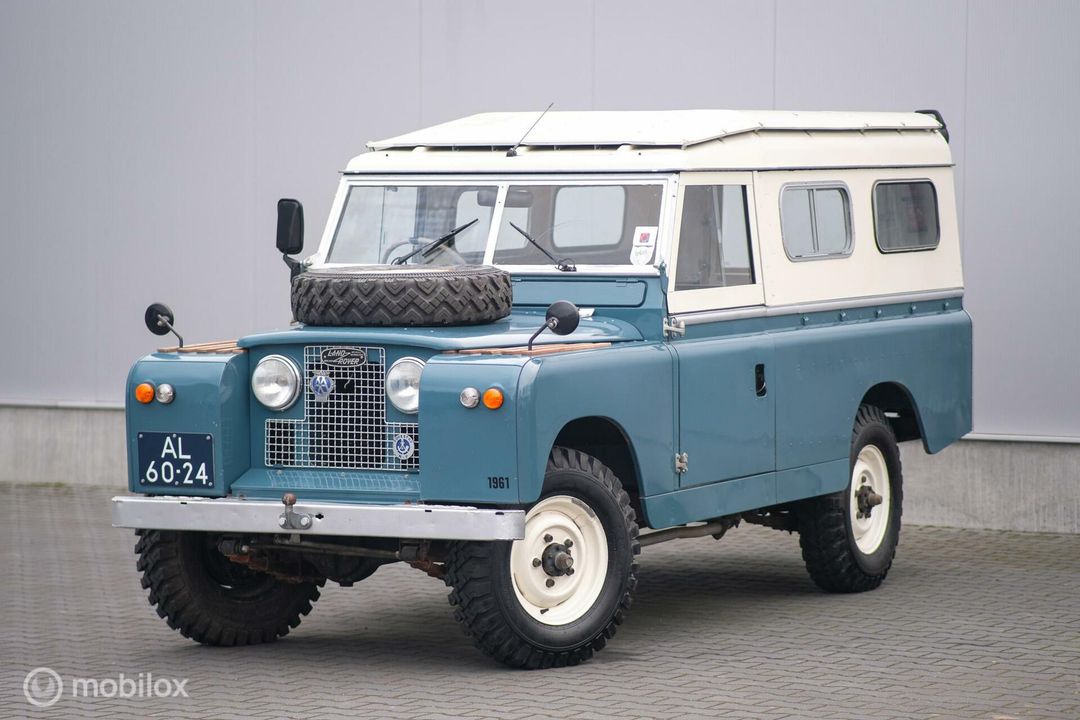 Land Rover 109 series 2a 11 2 1/4 METAL TOP 1961