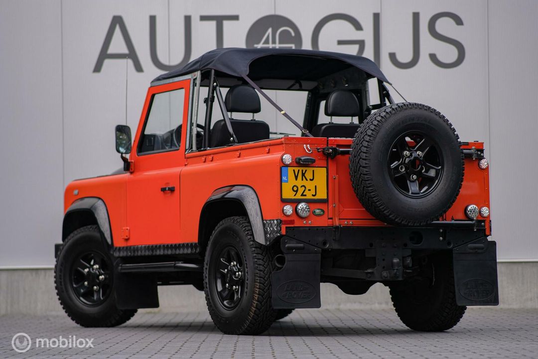 Land Rover Defender 2.4 TD Soft Top 90 | led | youngtimer |