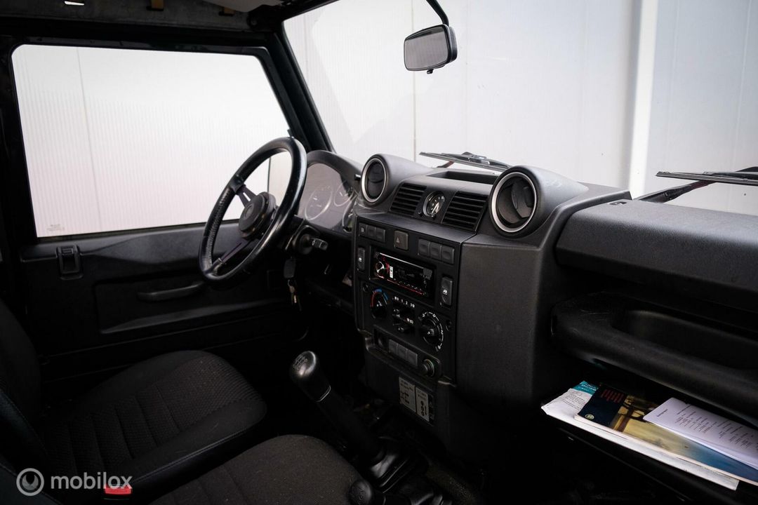 Land Rover Defender 2.4 TD Soft Top 90 | led | youngtimer |