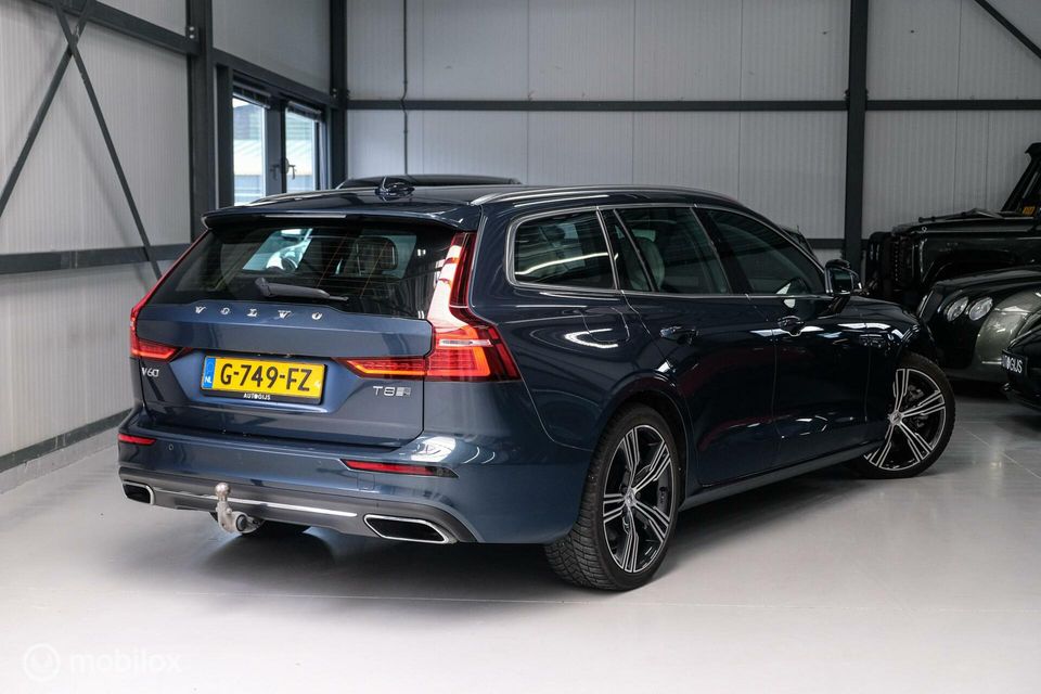 Volvo V60 2.0 T8 Twin Engine AWD Inscription | Trekhaak | Rijklaar |