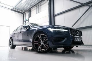 Volvo V60 2.0 T8 Twin Engine AWD Inscription | Trekhaak | Rijklaar |