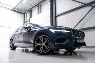 Volvo V60 2.0 T8 Twin Engine AWD Inscription | Trekhaak | Rijklaar |