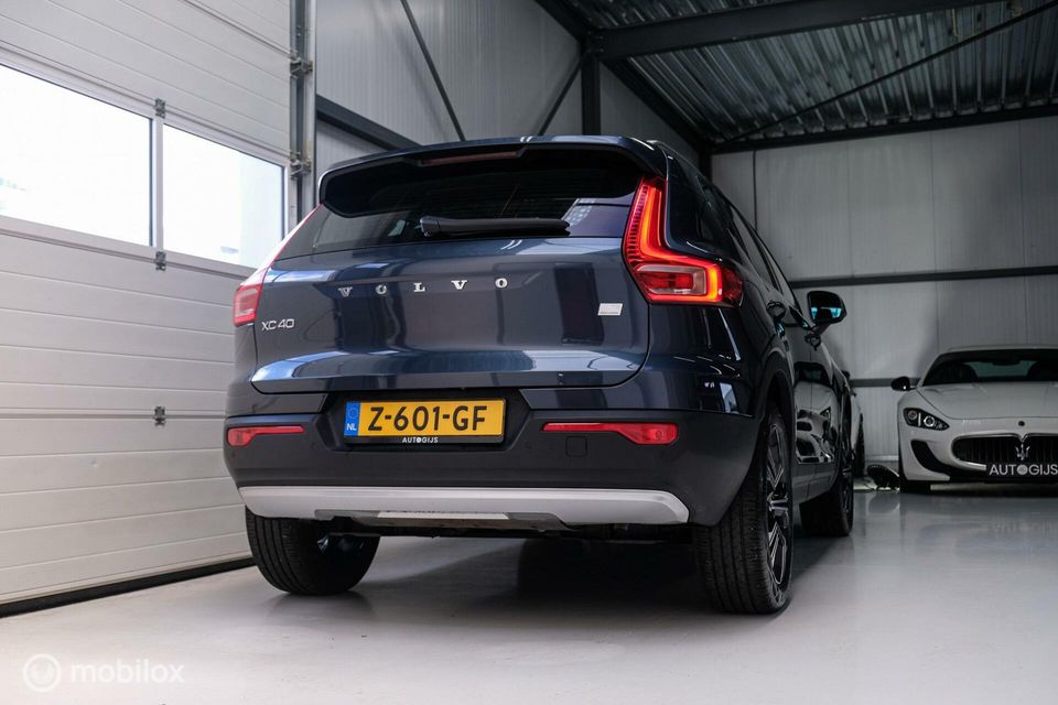 Volvo XC40 1.5 T5 Twin Engine Inscription 262 pk | Leder | Harman Kardon audio | BTW | 1e eig | Adaptieve cruise |