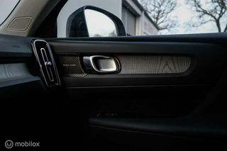 Volvo XC40 1.5 T5 Twin Engine Inscription 262 pk | Leder | Harman Kardon audio | BTW | 1e eig | Adaptieve cruise |