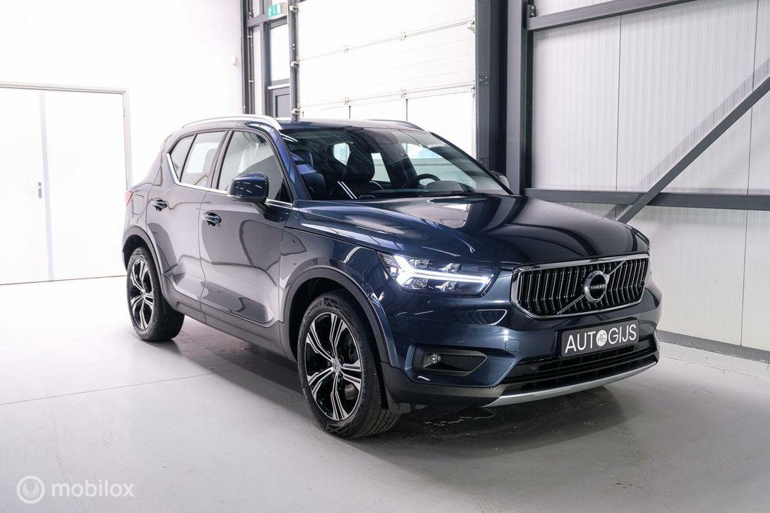 Volvo XC40 1.5 T5 Twin Engine Inscription 262 pk | Leder | Harman Kardon audio | BTW | 1e eig | Adaptieve cruise |